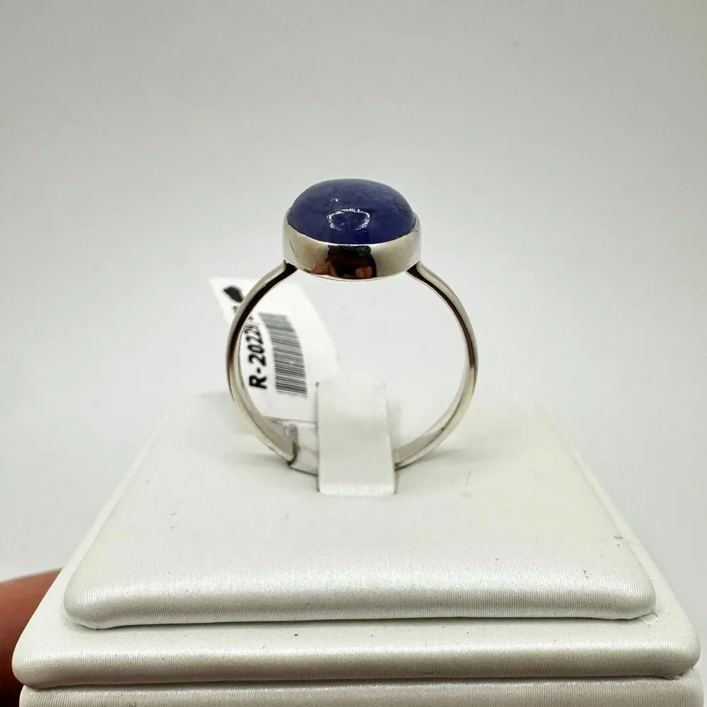 NWT Oval cut, 10x12mm Tanzanite Cabochon solitaire‎ ring in sterling silver!
